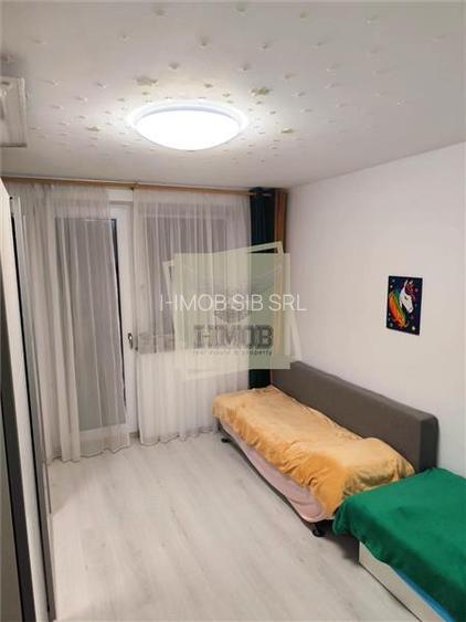Apartament cu 3 camere 2 balcoane si parcare pe Calea Surii Mici - 9
