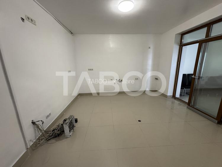 Casa individuala pretabila comercial / birouri 7 camere Central Sibiu - 10