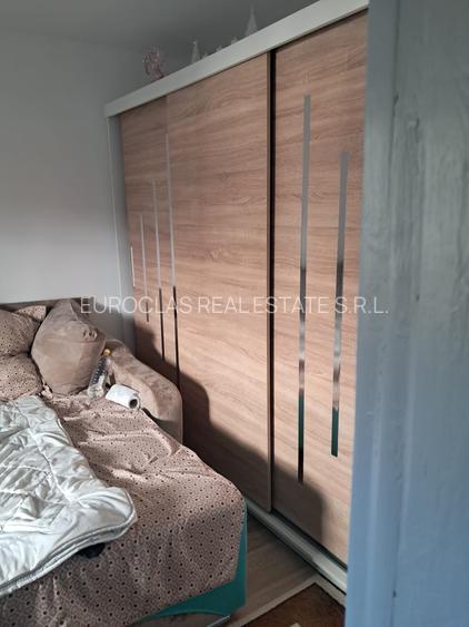 Casa 3 camere - zona Bratianu/2 cocosi - 84.900 euro (Cod E2+E7) - 4