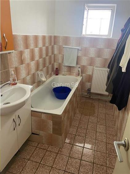 Apartament de vanzare , zona Cartier Aviatorilor , 83 mp , 2 balcoane - 11