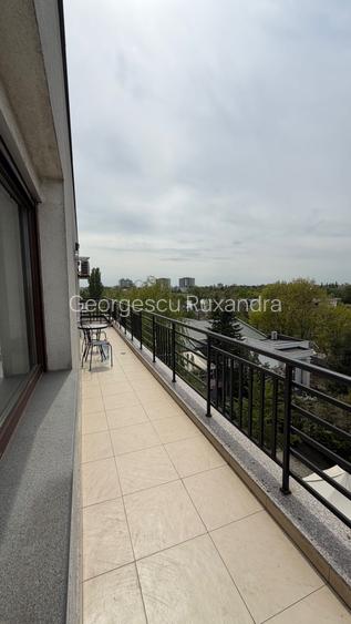 3 camere,incalzire in pardoseala, loc parcare inclus,mobilat, vedere lac,  2012 - 8