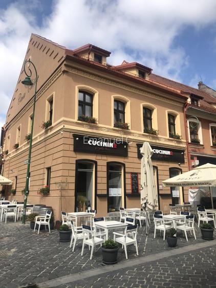 INCHIRIEZ SPAȚIU COMERCIAL - RESTAURANT în centrul istoric al Brașovului - 2