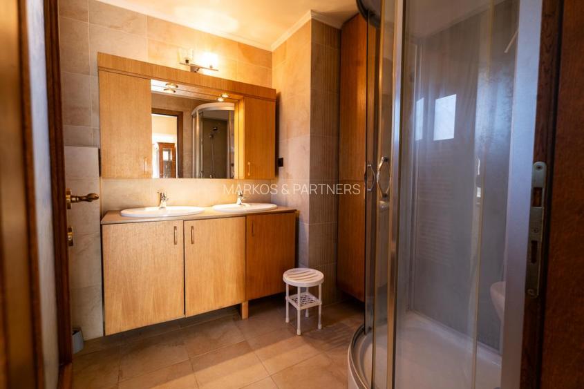 Comision 0% I Casa individuala I 200 Mp + Teren de 1085 Mp I Valisoara  - 9