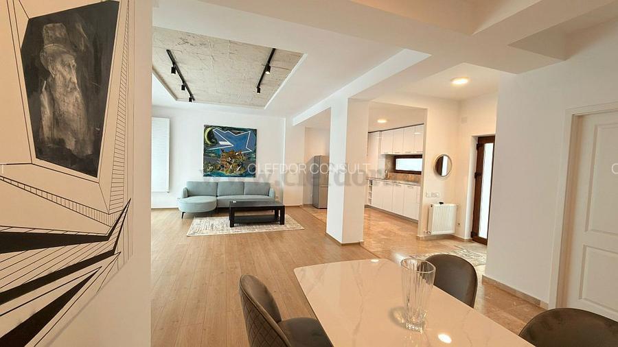 Vilă moderna de închiriat în zona Pipera - 4