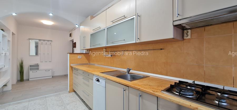 Inchiriez apartament de 2 camere+birou,la bloc tip vila,Valea Aurie,parter inalt - 3