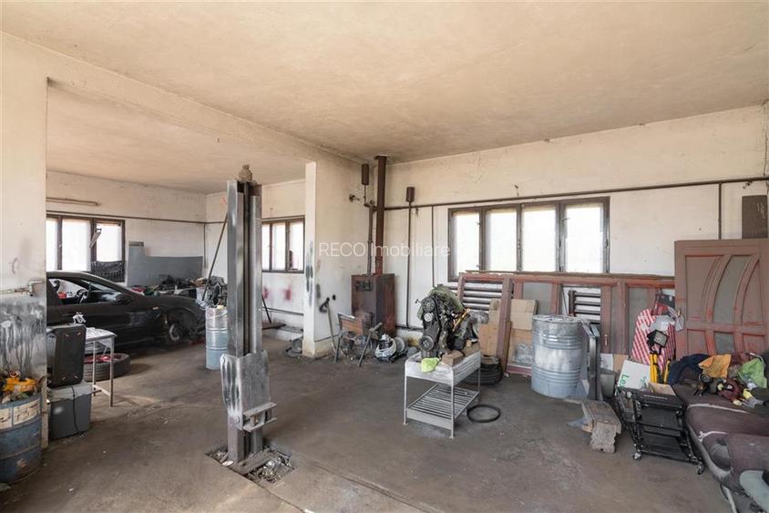 RECO Casa cu Atelier de lucru si teren mare - Santion - 54