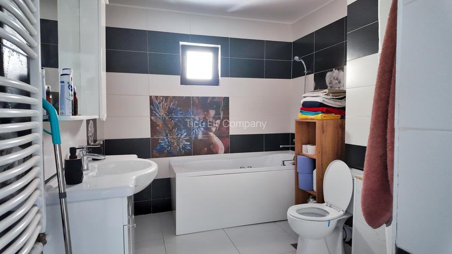 Vindem vila in Navodari - 9