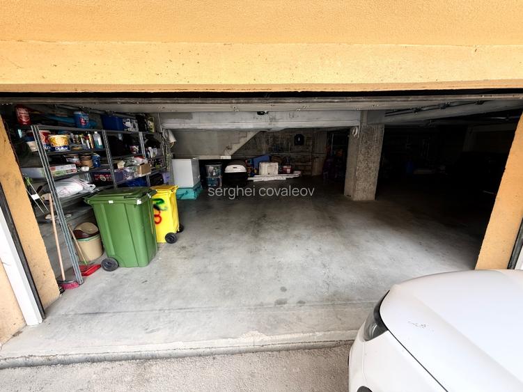 Închiriez apartament 3 camere cu garaj (2 locuri) - 13