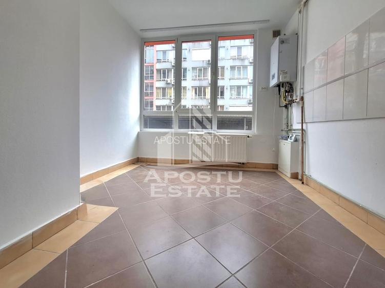 Spatiu de birou, 50 mp utili, zona Uta - 3