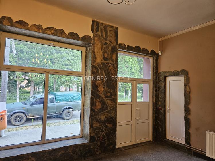 Spatiu comercial - 5