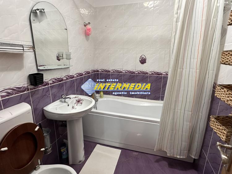 Apartament 3 camere bloc nou Centru finisat de vanzare - 4