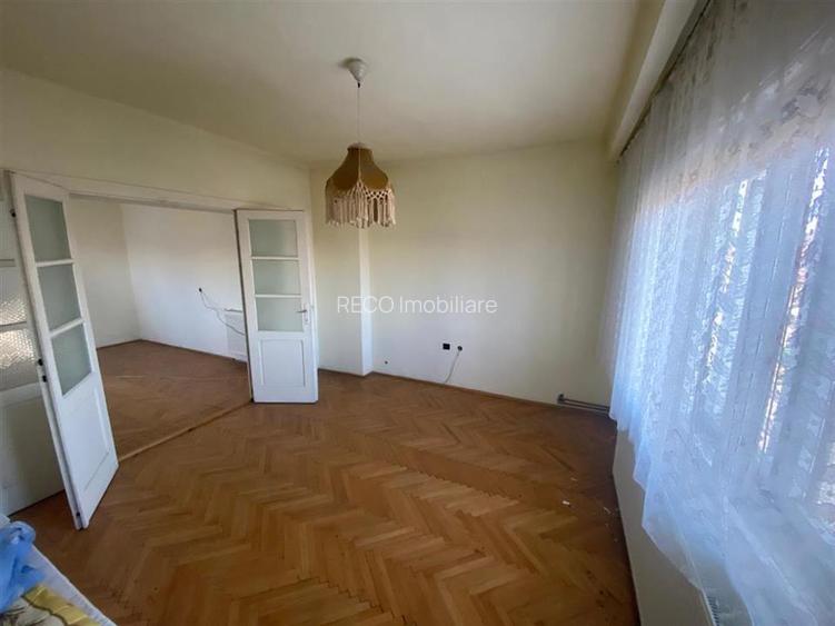 Reco casa P+E cu doua apartamente - 11