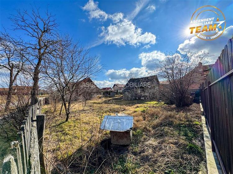 Pretabila si pentru 2familii:Vila duplex, Chilieni, Sfantu Gheorghe,6 camere, ga - 5