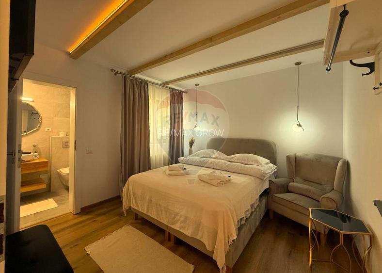 Complex turistic de vanzare in Slanic Moldova - 6