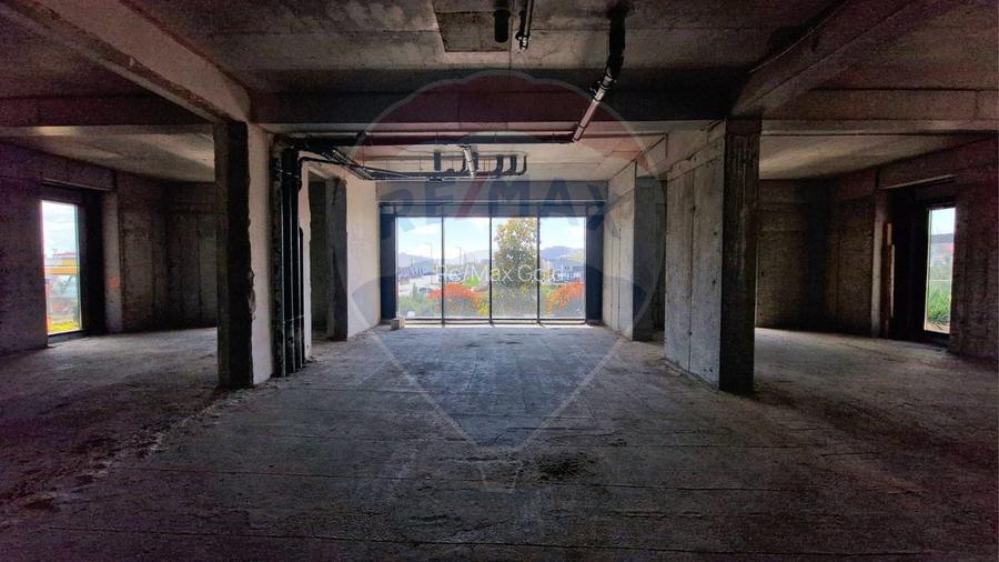 Spațiu Comercial 321 mp - Cortina Nord Pipera - Deschidere Bulevard - 3