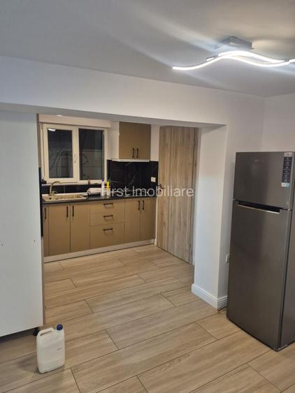 Ofer spre inchiriere casa individuala,renovata,3 camere - 21