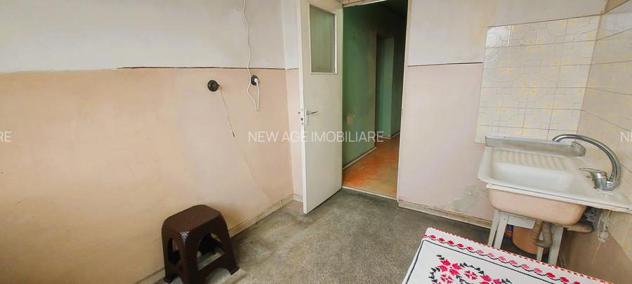 Mega Mall-Piata Delfinului-Aleea Dobrina, decomandat, 50 m.p.,contorizare gaz. - 16