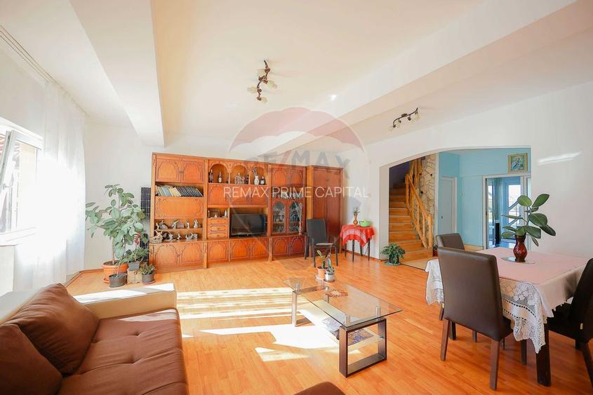 Duplex cu 5 camere și 506 mp teren de vânzare, str. Nufărului - 14