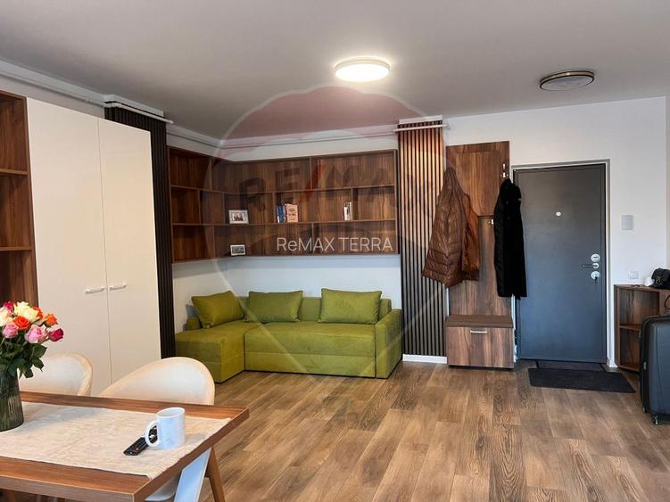 Apartament cu parcare securizata- DE INCHIRIAT - 2
