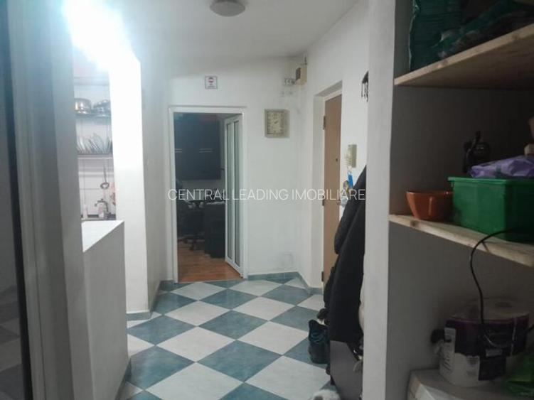 Vitan Mall _ Metrou Mihai Bravu - 4