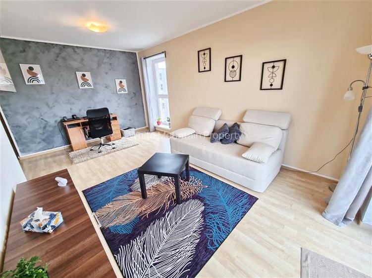 Apartament primitor cu 2 camere de inchiriat in Avantgarden Tractorul - 4