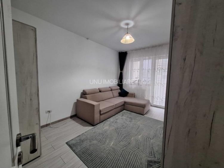 Apartament 1 camera decomandat - loc de parcare intabulat  -etaj 2 - 4