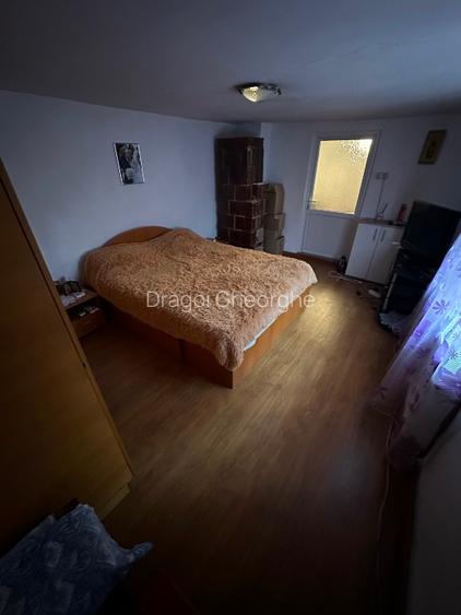 Casa zona  1 - str. Calugareni - 10