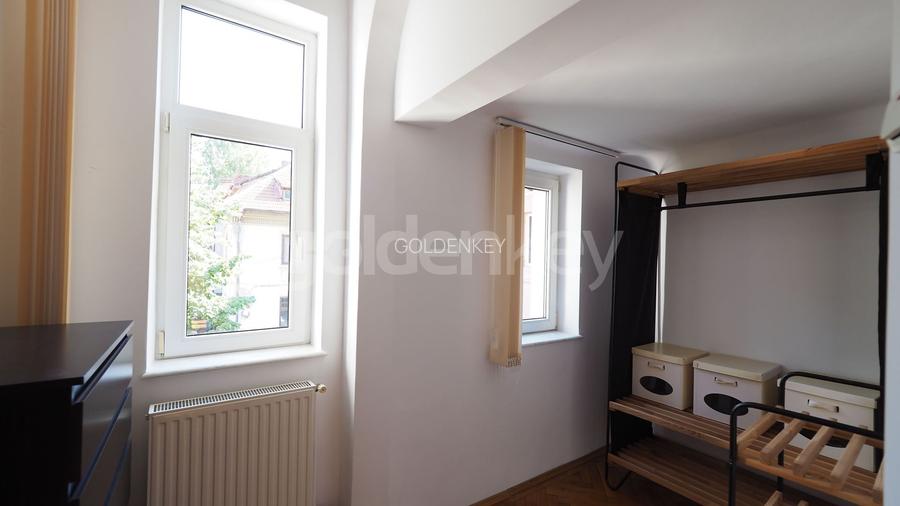 Vila nemobilata cu 4 camere si curte proprie - 12