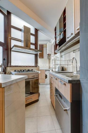 Inchiriere 2 camere  Scala - 8
