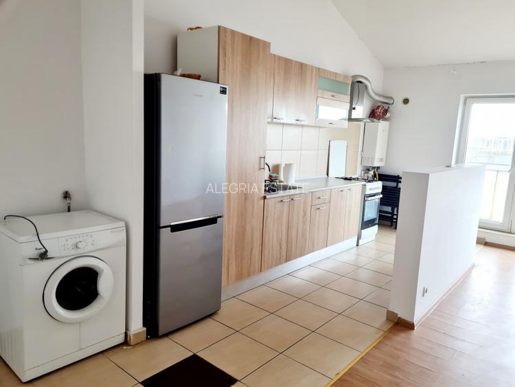 Apartament spatios-2 camere-loc de parcare- Aurel Persu-Berceni-Comision 0 - 7