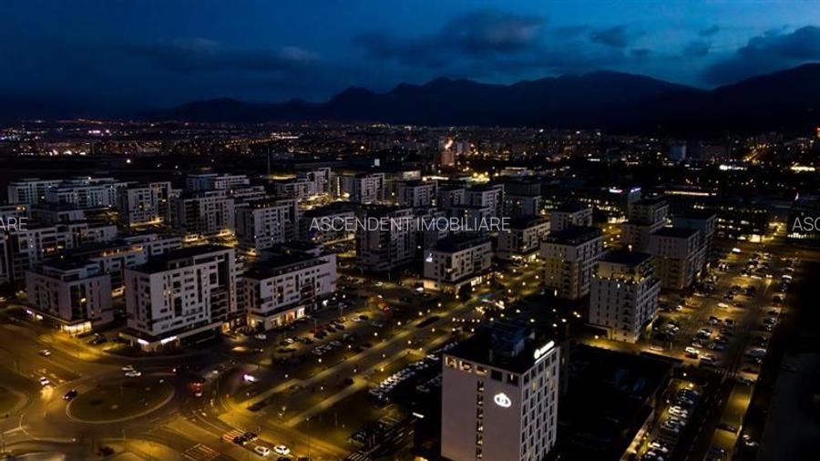 Rafinament urban:terase incantatoare,loc parcare,A Class,Kasper,Coresi,Tractorul - 34