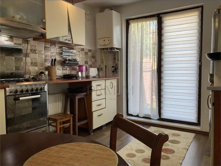 MODERN - DUPLEX SPATIOS - 6 CAM - 3 BAI - 2011 - PARTIAL MOBILAT