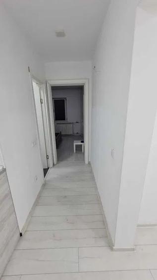 Apartament 2 camere, zona  Nord Cameliei, bloc cub.