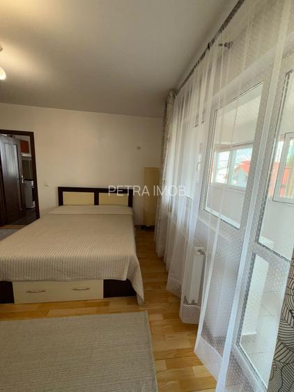 GARSONIERA MOBILATA SI UTILATA LIBERA - 2