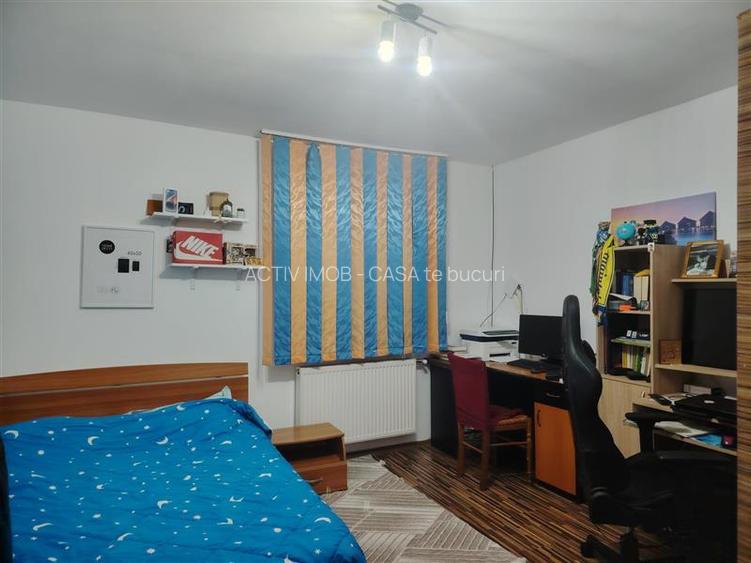 Casa, cocheta, situata pe o strada linistita, la 10 km de Ploiesti - 7