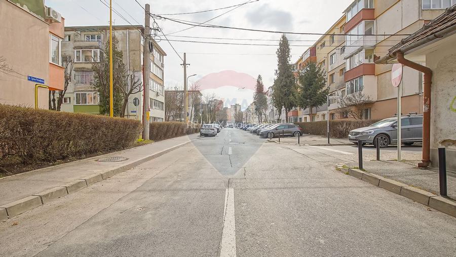 0 Comision | 3 camere 57mp | 2 balcoane | Boxa - 14