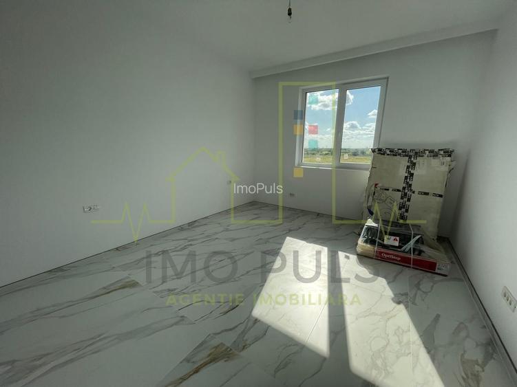 Duplex despartit de camera tehnica. Carport. - 4