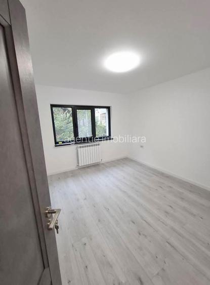 3 camere decomandat -2bai -Renovat total-Dacia - 7