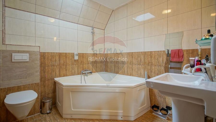 Hotel / Pensiune cu 14 camere/strada Tomis - 13