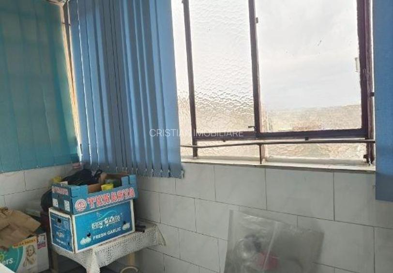 LIBER! AP 2 camere, Radu Negru, Conf 1 decomandat - 60 mp, 2 balcoane - 10