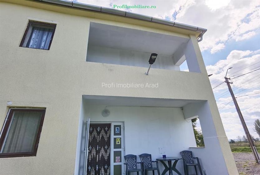 Pensiune P+1 in Paulis cu 20 de camere si teren 4.500 mp - 17