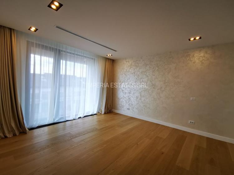 Vila impresionanta cu finisaje premium, langa padure - 16