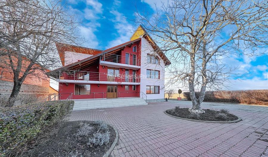 Cladire cu multiple destinatii - 9