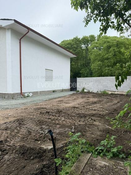 Proprietate comerciala versatila  în Eforie Sud cu vedere panoramica lac - 36