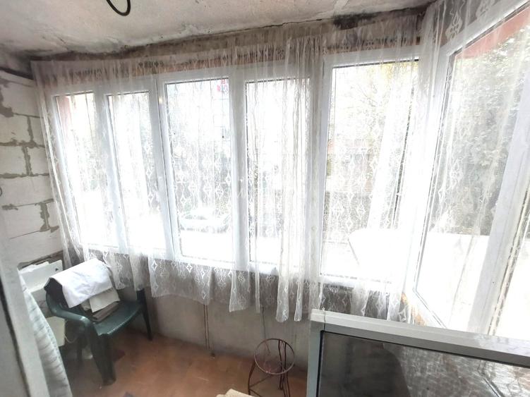 Apartament 2 camere zona Bradet etajul 1 72mp Pret 87000eur neg - 8