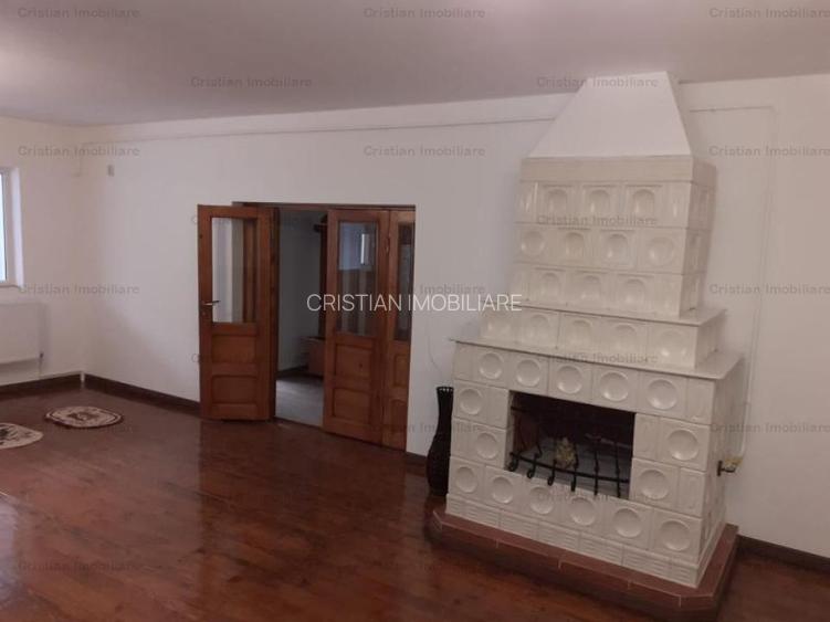 1100mp util IMENSA VILA P+1+M+ 2 spatii comerciale, zona Centrala - 2