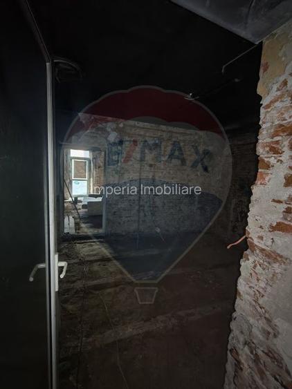 Spațiu comercial , birouri, Ultracentral ,S+P+E, 350 mp - 5