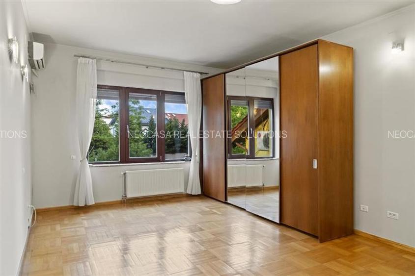 Vila in imediata vecinatate a padurii! Teren 2500 mp! - 27