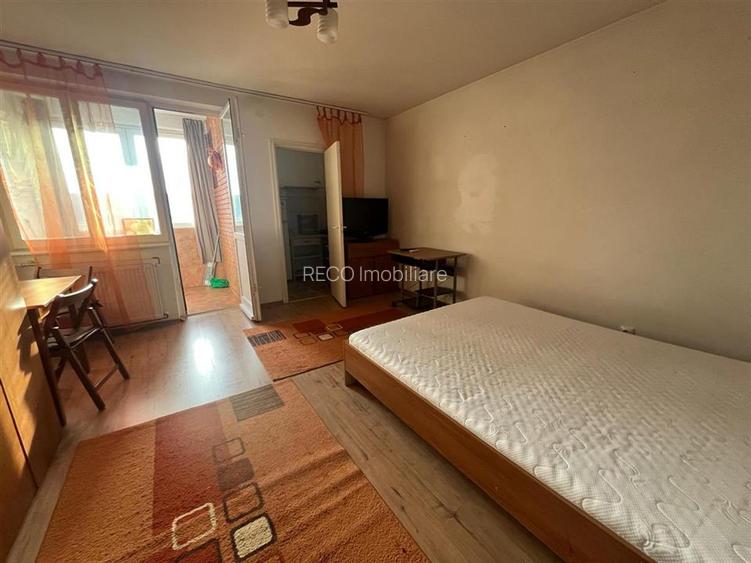 RECO Apartament cu o camera Oradea -Cantemir etaj 3 - 3
