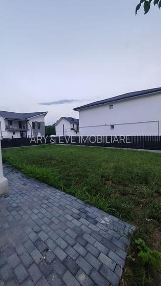 Vilă Nouă în Centrul Snagovului | Finisaje Premium, Acces Pădure și Lac - 9